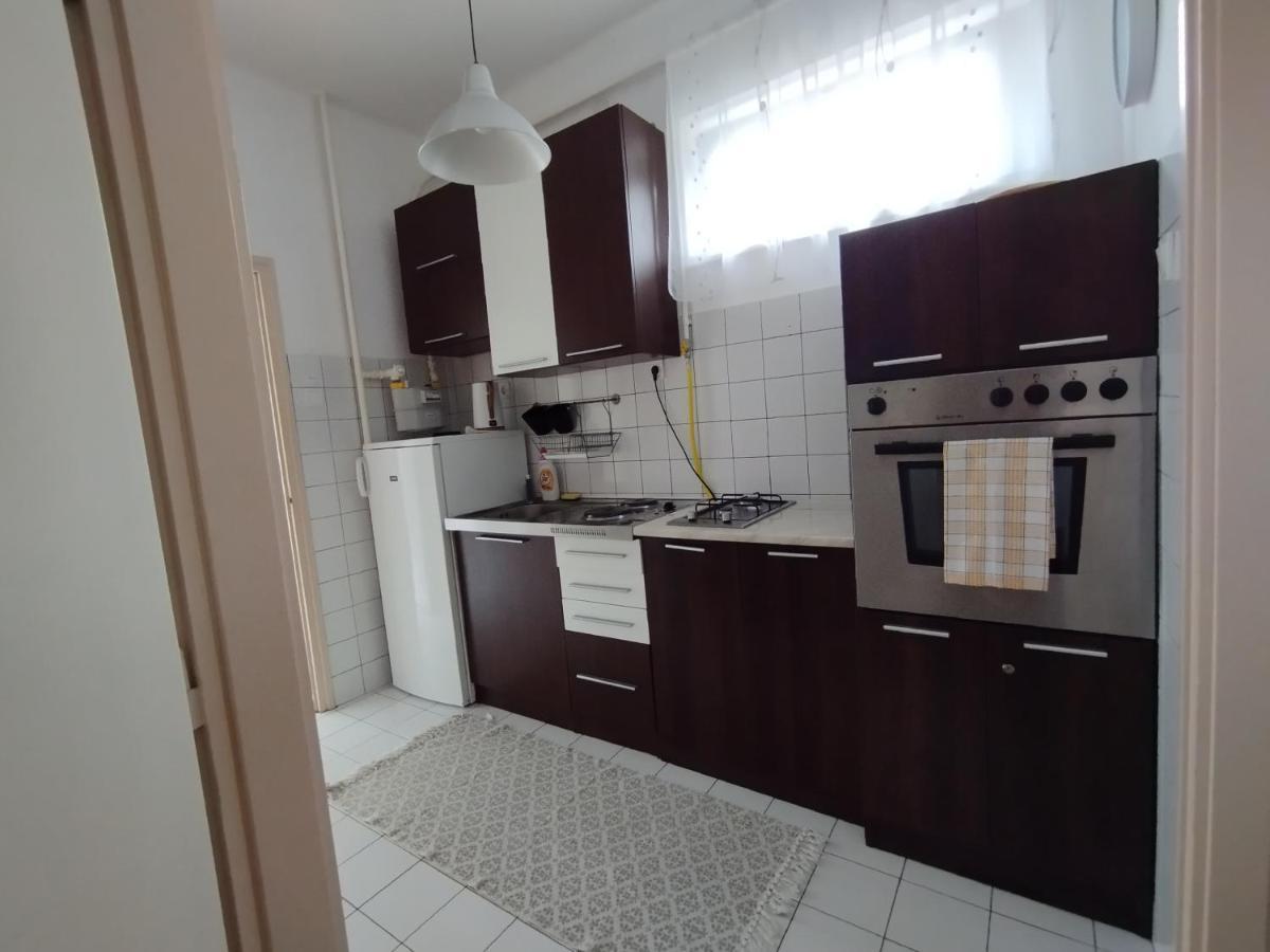 Ildiko Apartman Apartment Hajduszoboszlo Exterior photo