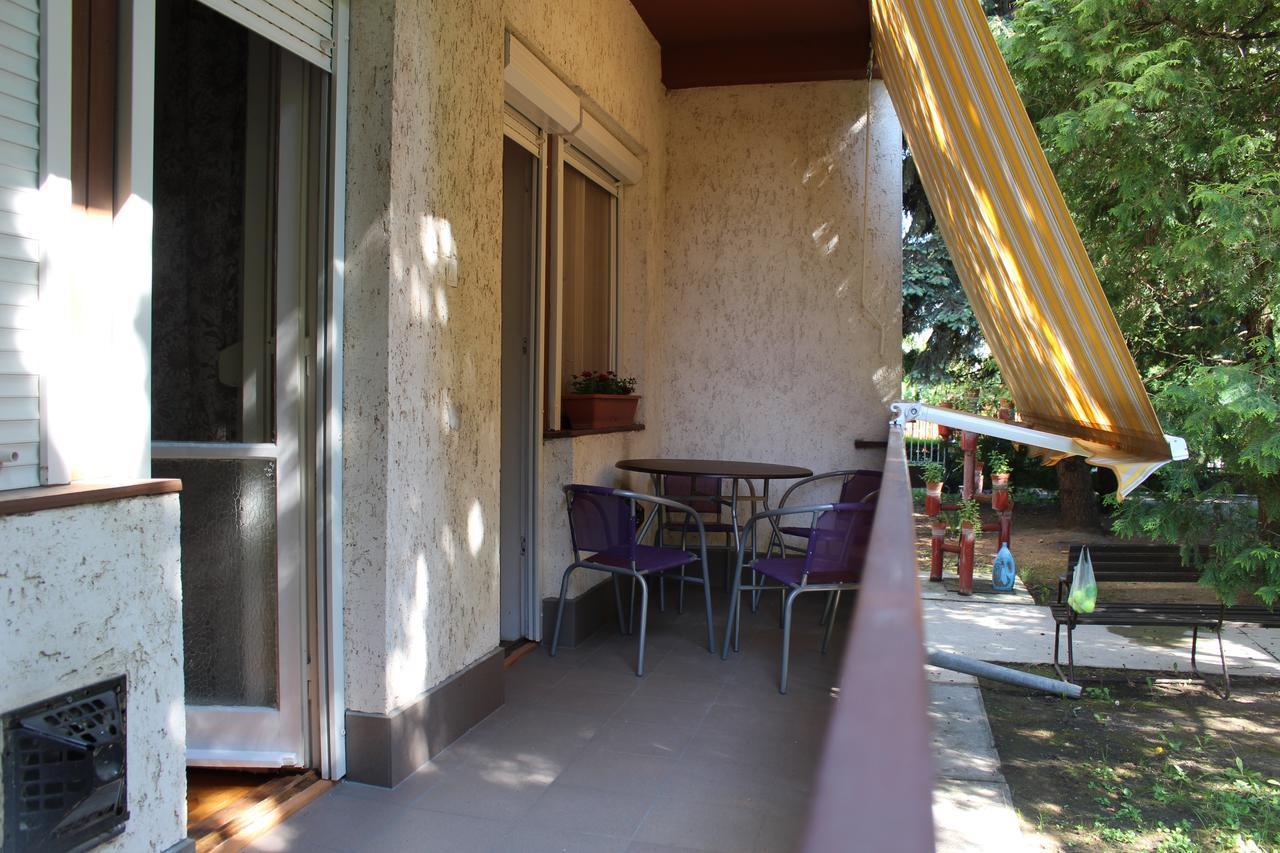 Ildiko Apartman Apartment Hajduszoboszlo Exterior photo